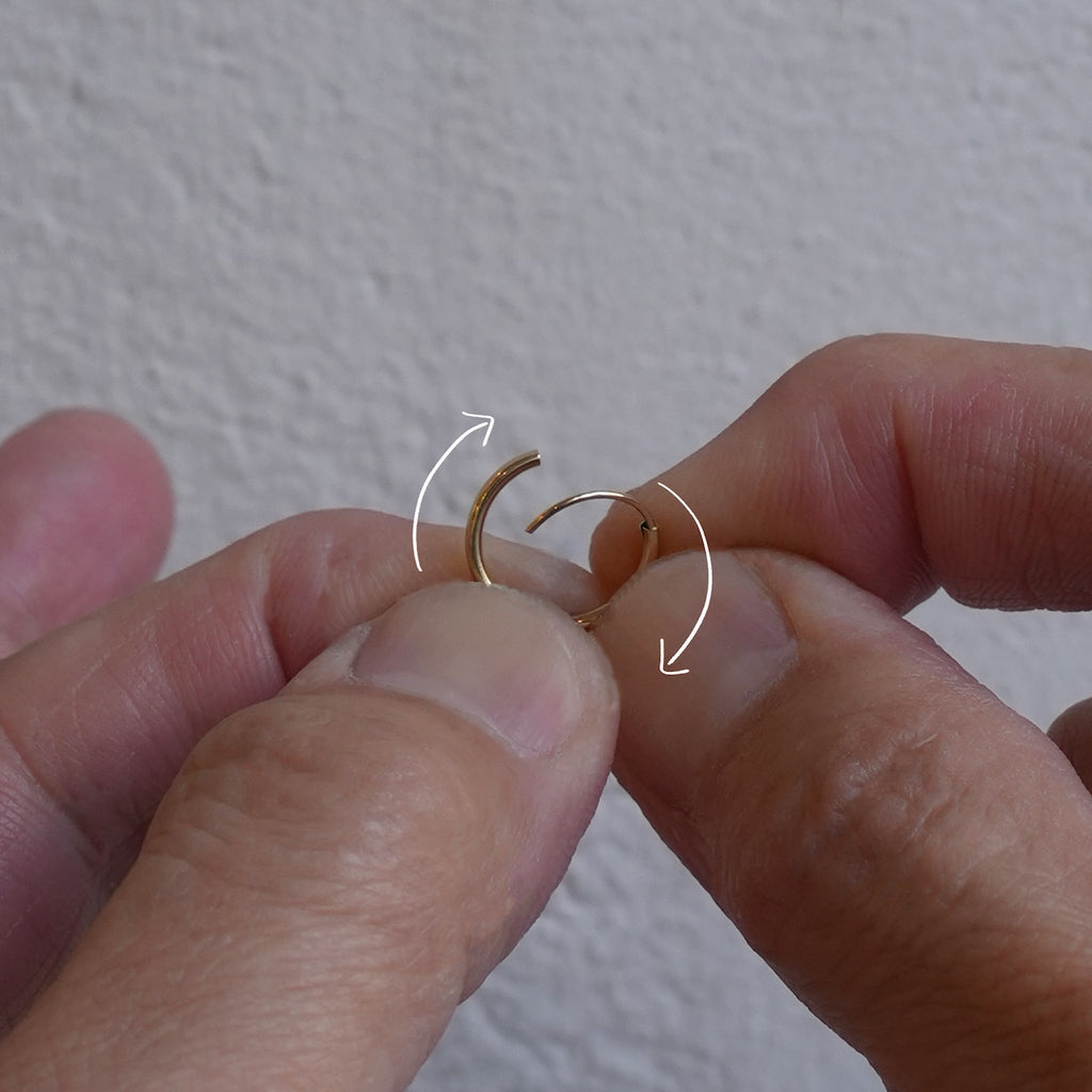 Medium size : K14YG ENDLESS HOOP PIERCE