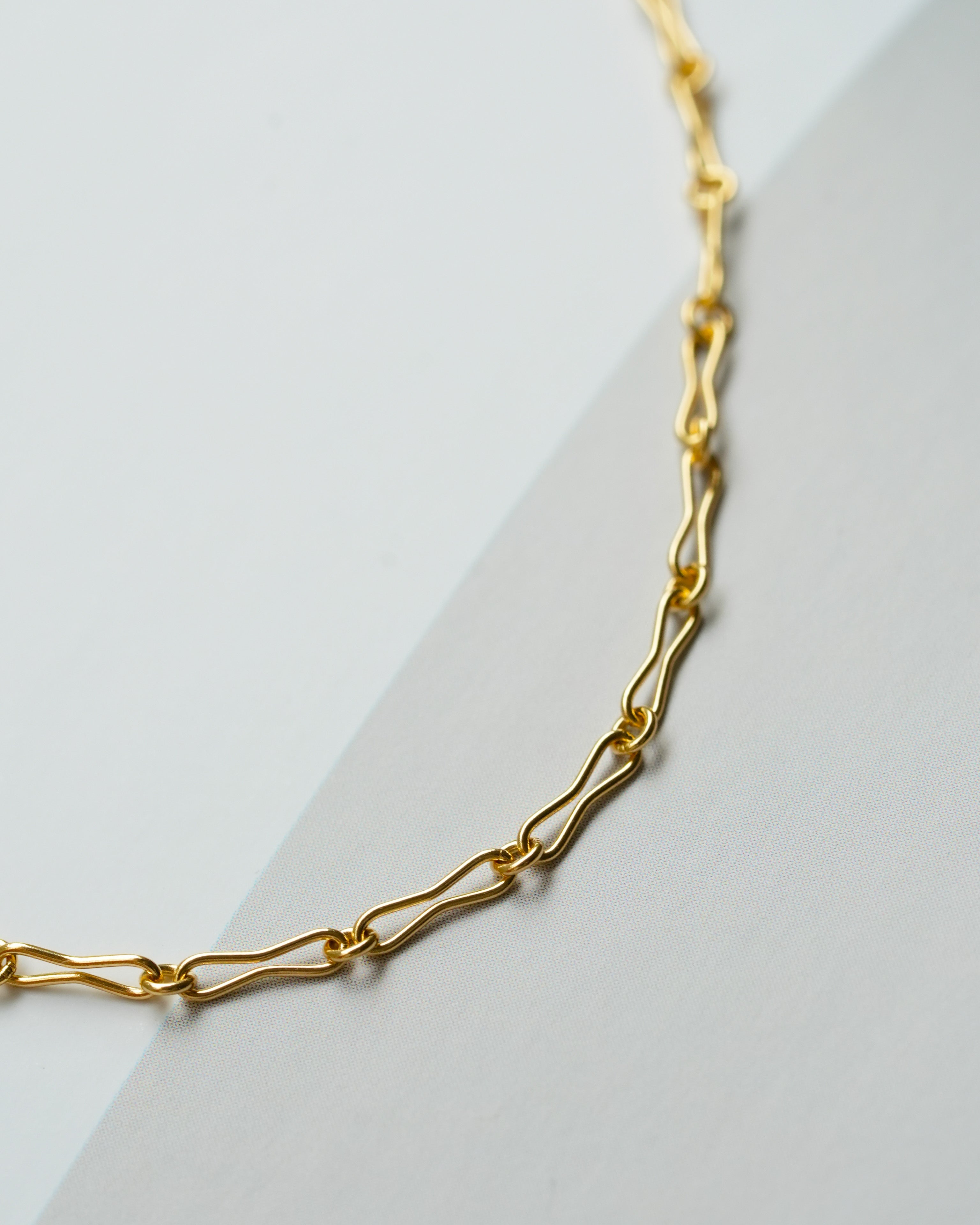Bow Tie Chain Bracelet K18 Yellow Gold