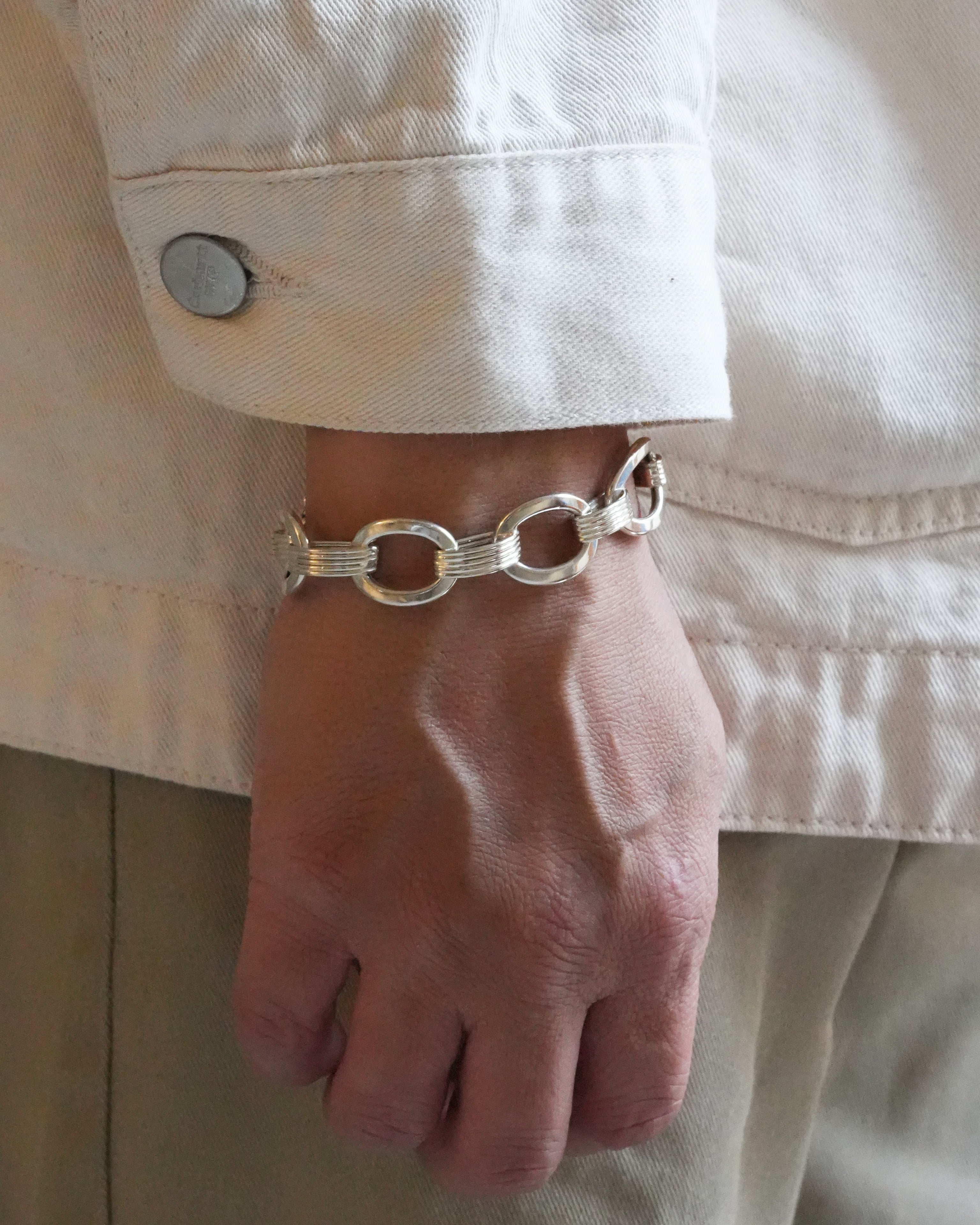 Flat & Line Link Bracelet