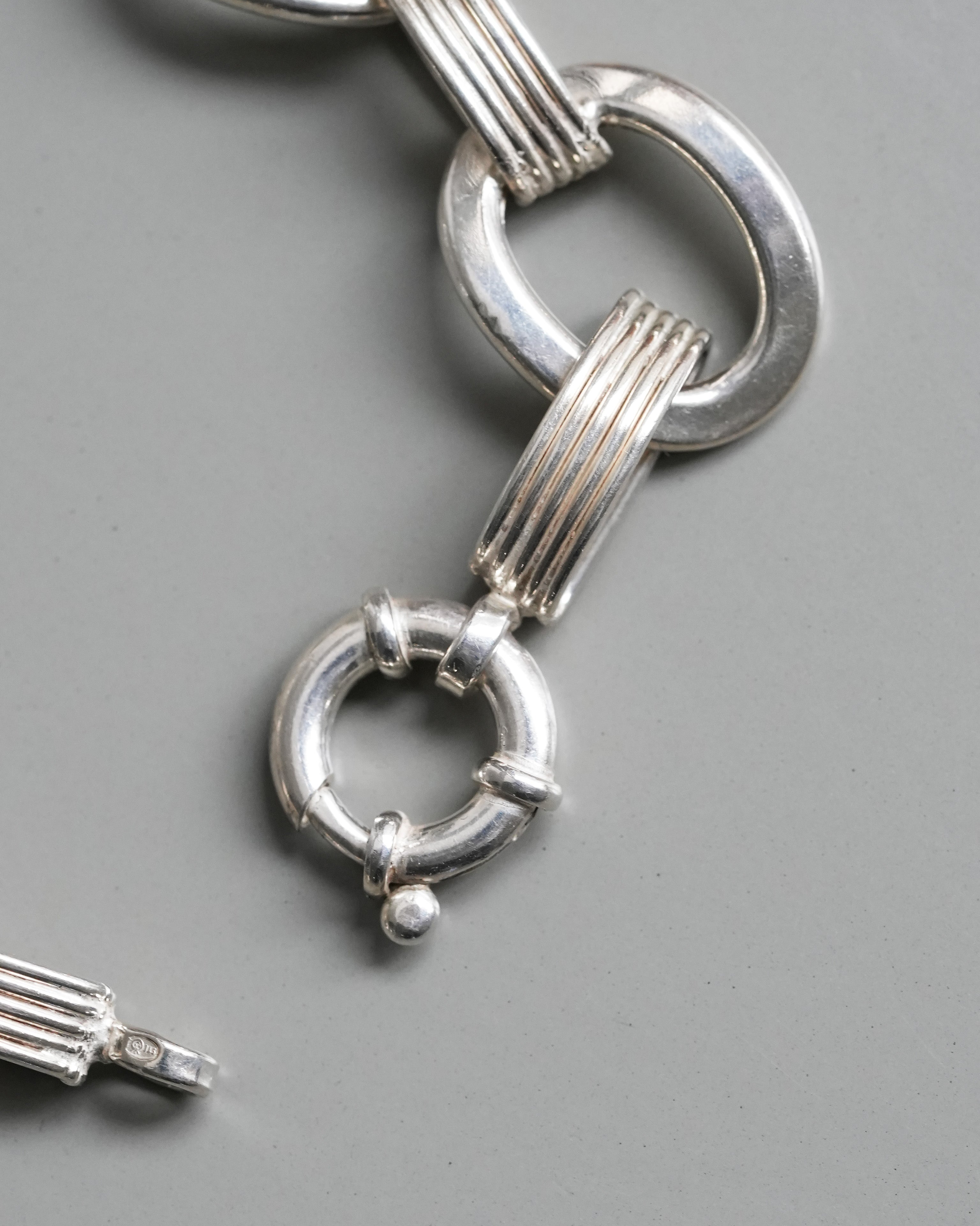 Flat & Line Link Bracelet