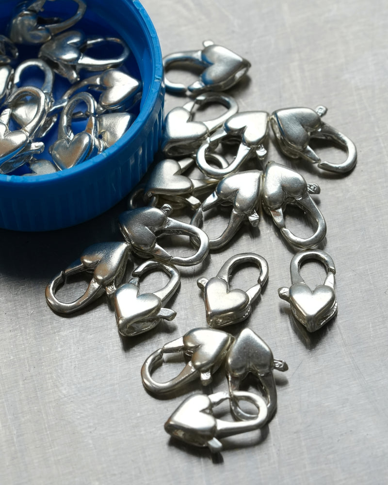 Italy Small Heart Clasp Bracelet ¥6,490 ~ ¥8,470