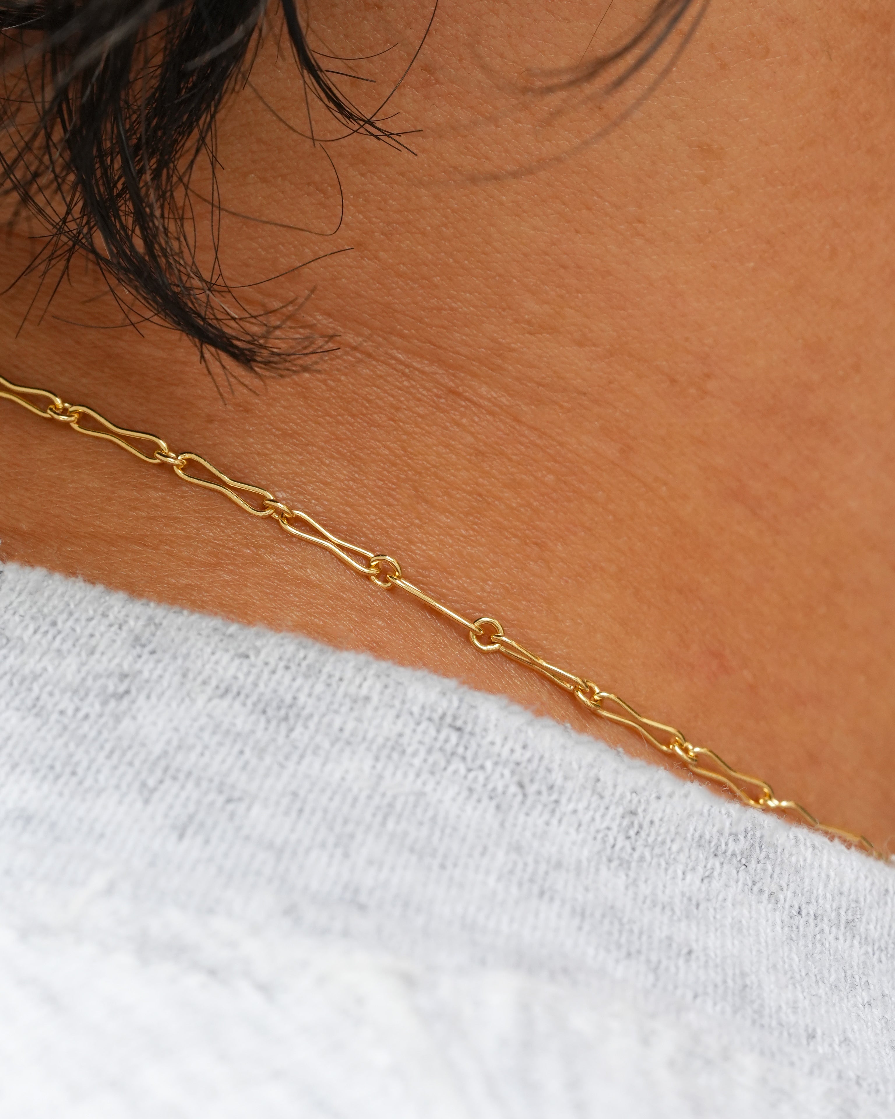 Bow Tie Chain Necklace K18 Yellow Gold