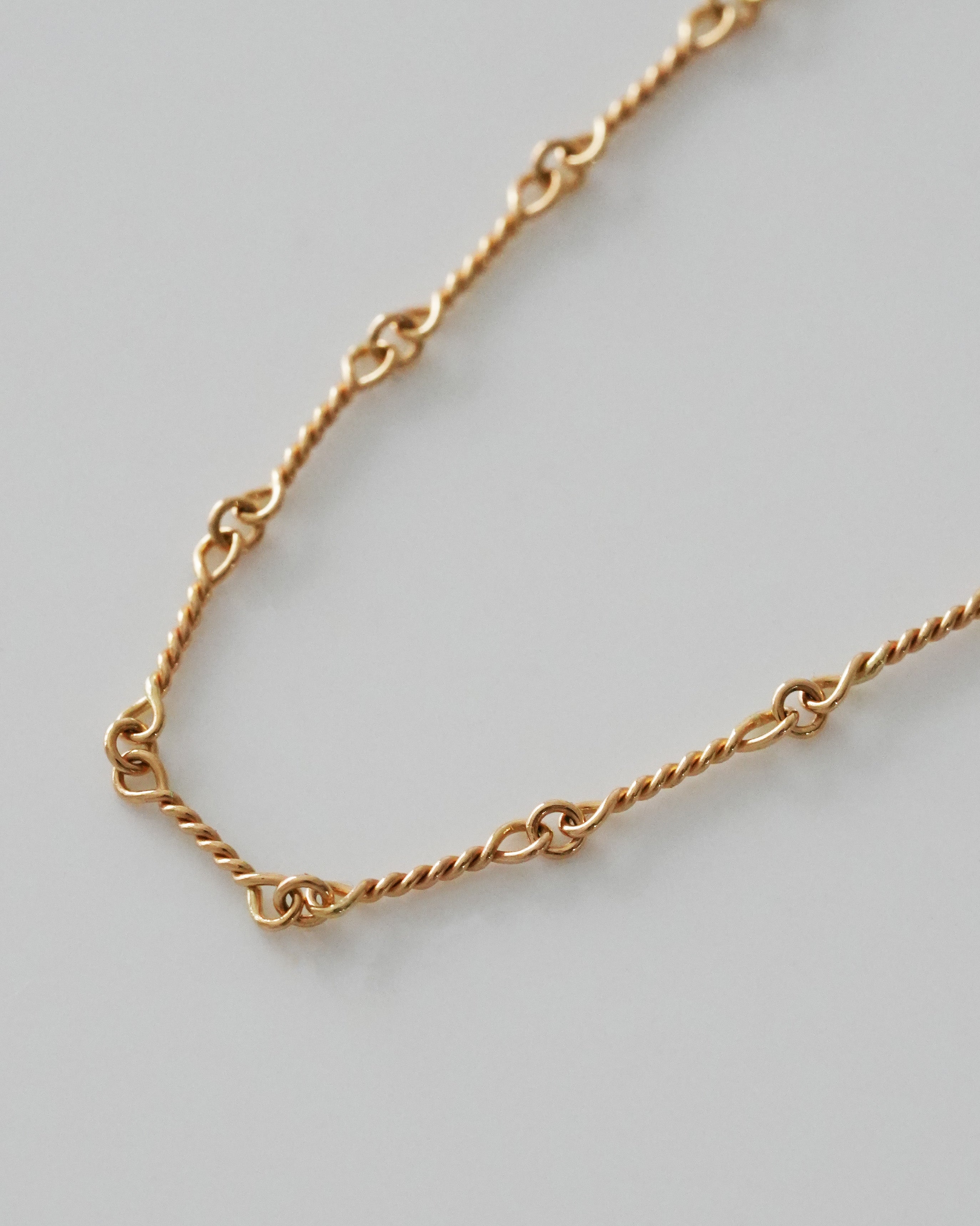 Twist Bar Chain Necklace K18YG