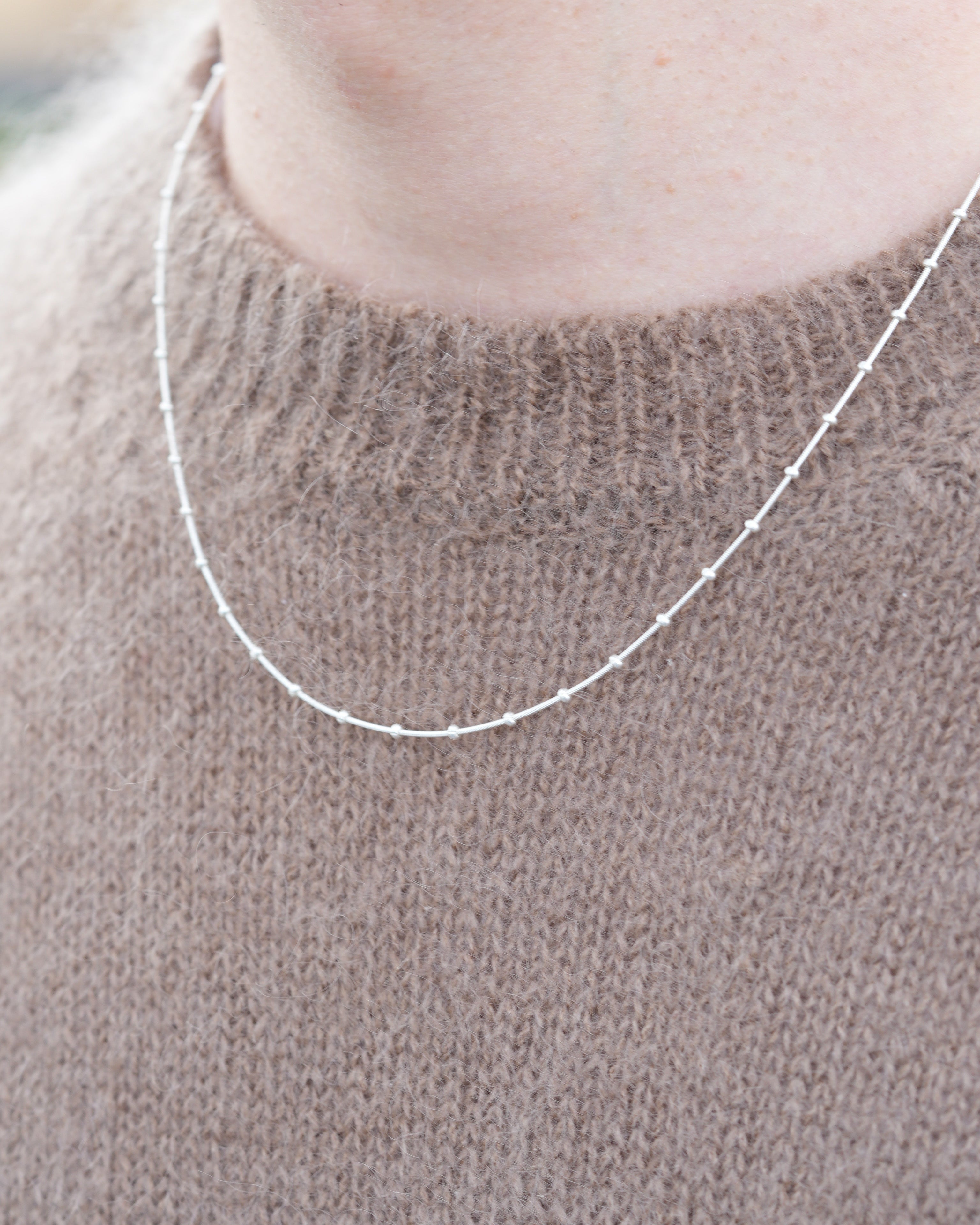 Snake Stud Chain Necklace 0.8mm ¥9,515～￥12,540