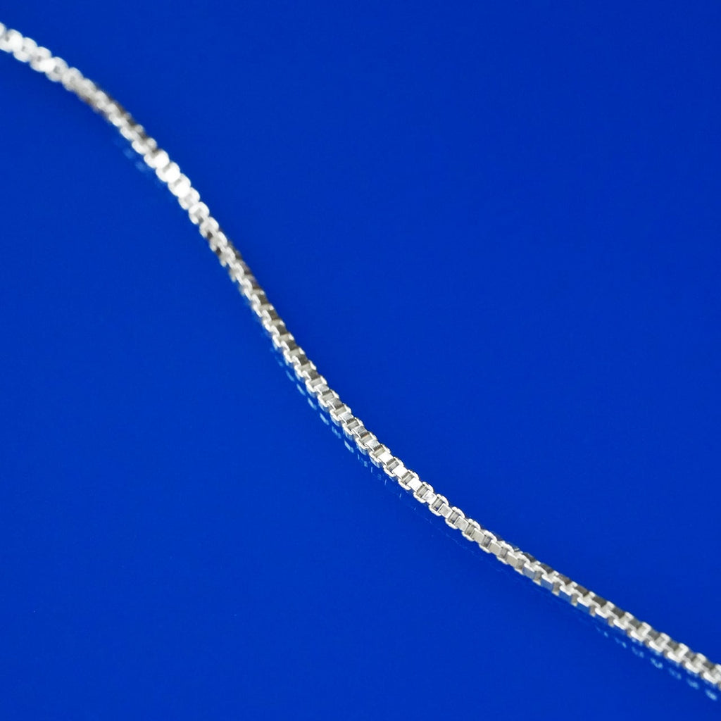 NEEDIS Venetian chain